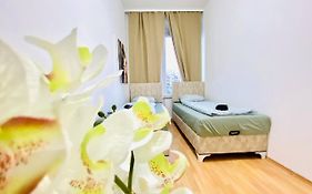 Comfortable Room In The 23Rd District Of Vienna Fr4