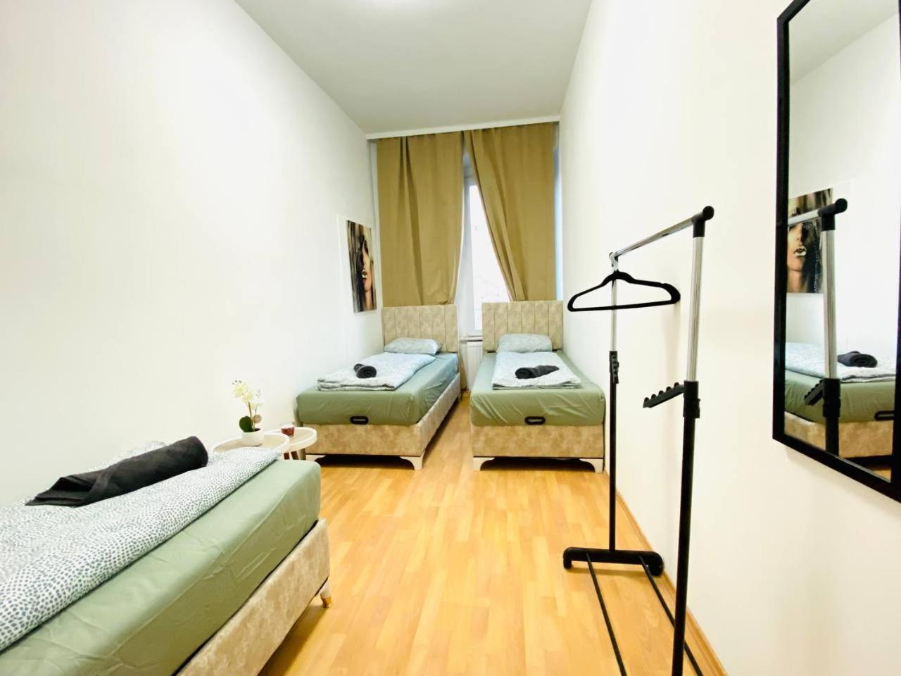 Comfortable Room In The 23Rd District Of Vienna Fr4 Exteriér fotografie