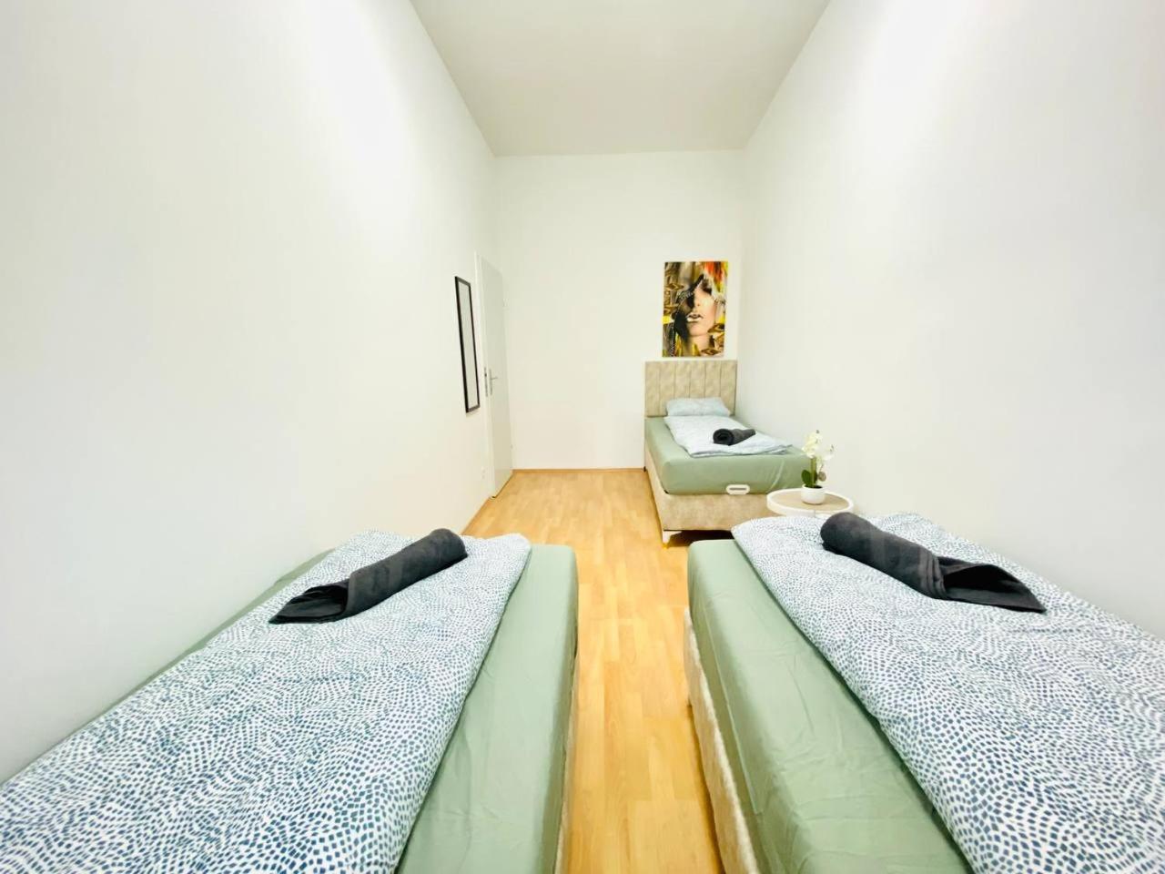 Comfortable Room In The 23Rd District Of Vienna Fr4 Exteriér fotografie